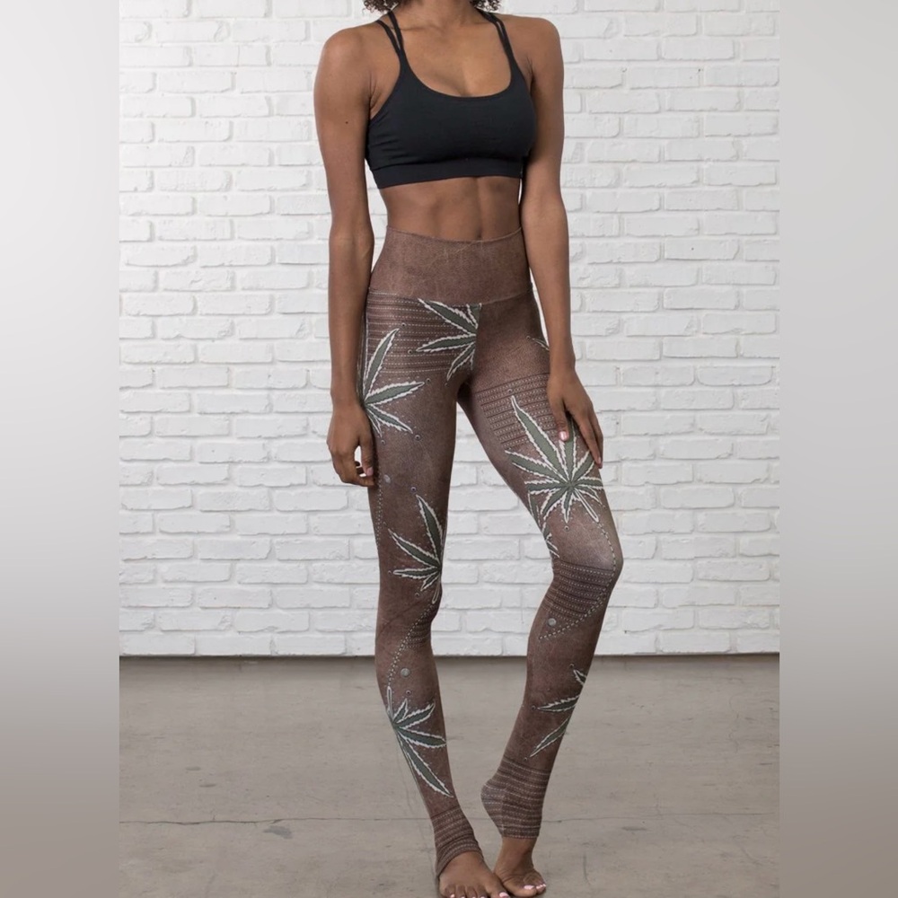Werkshop Dope / Weed Athleisure Leggings XS